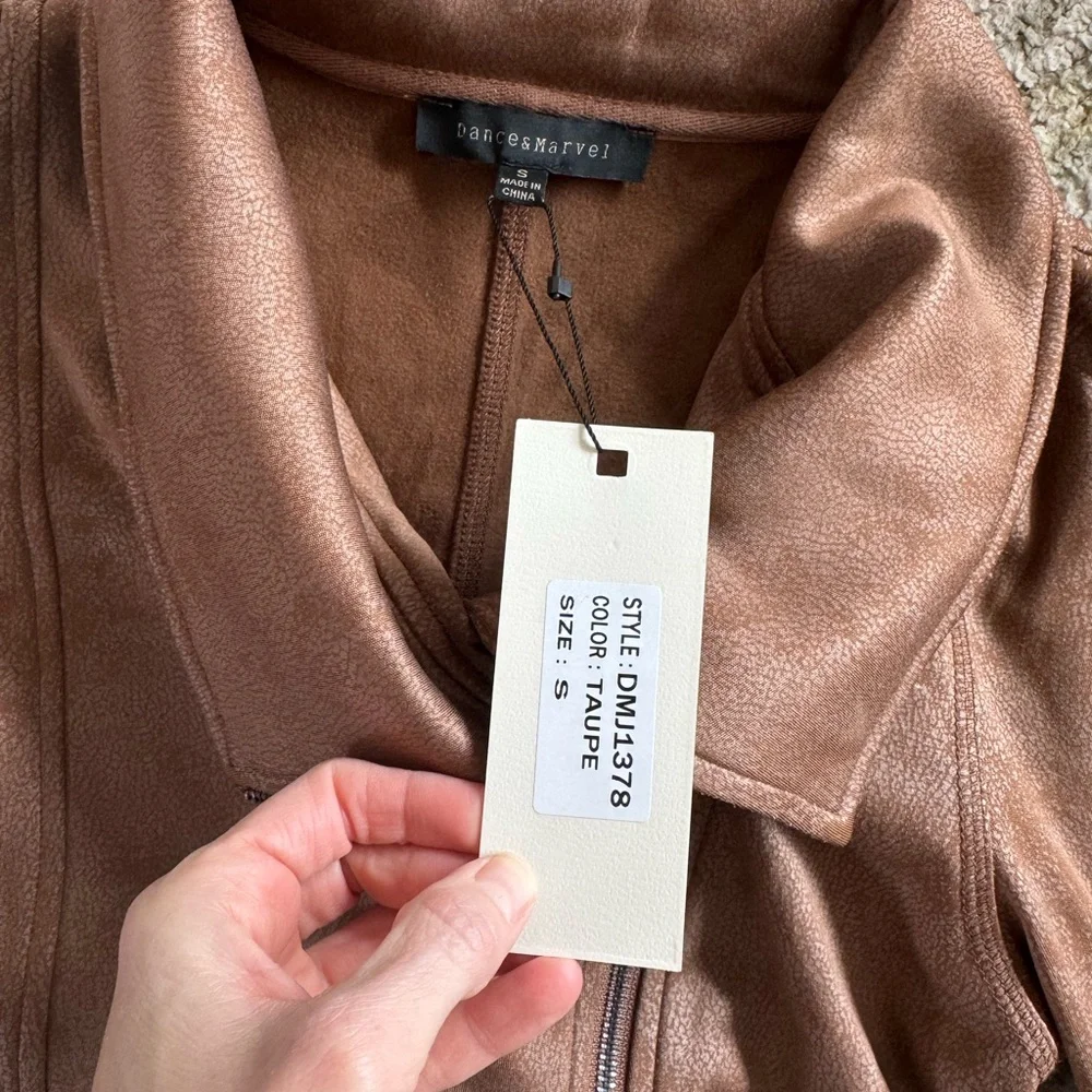 VICI Collection Slick Chick Coated Faux Leather Moto Jacket Size Small Taupe - Picture 3 of 3